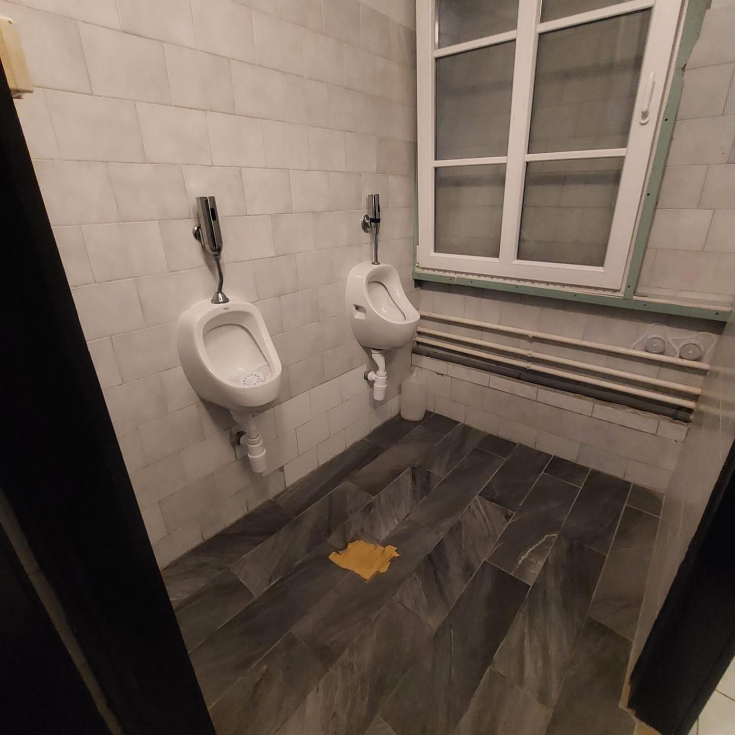 Whole Basement Former Pub 5 For Stag Do بودابست المظهر الخارجي الصورة